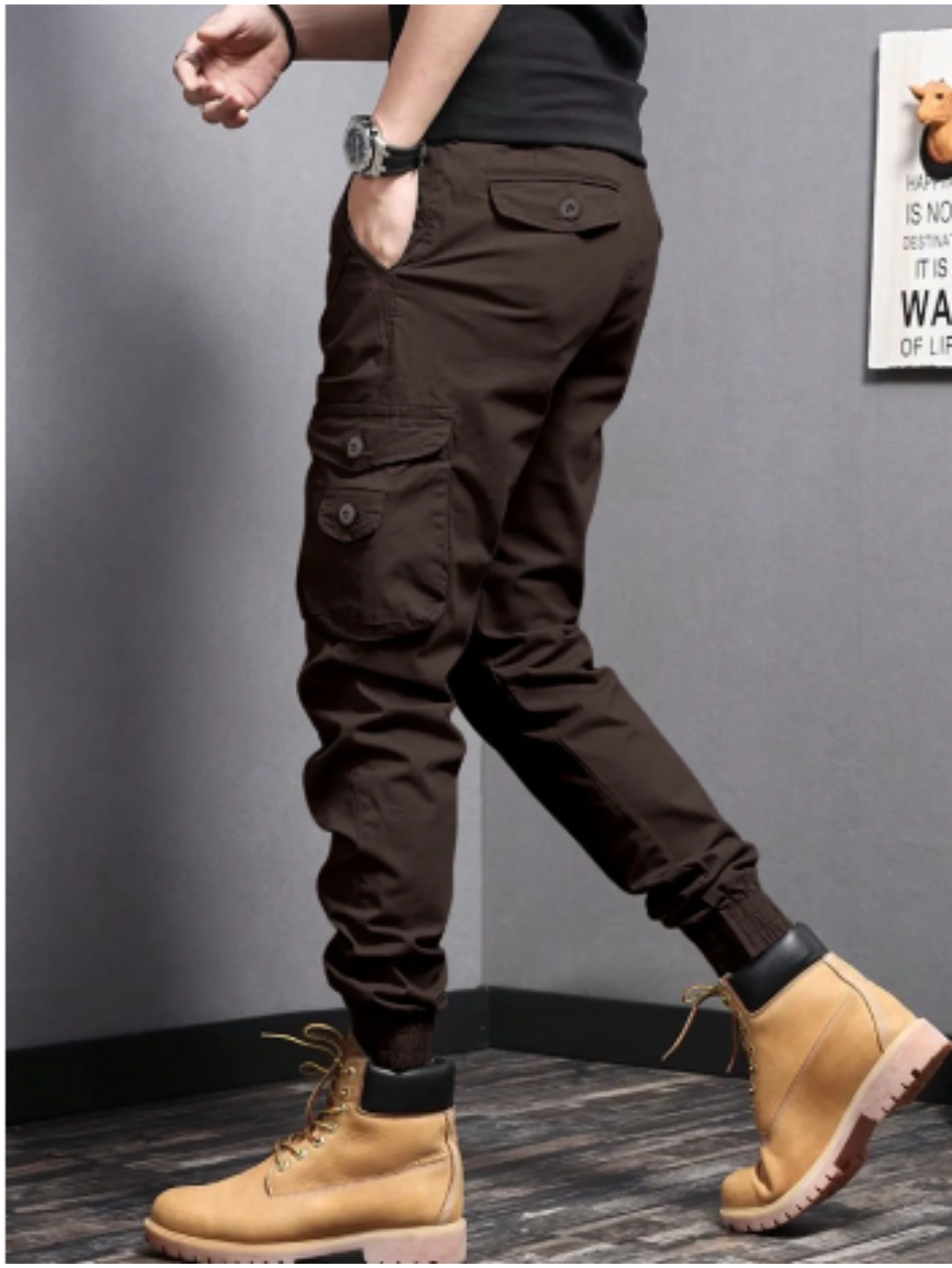 Men's cargo trousers: robust work trousers with pockets, elasticated cuffs, and a versatile, durable design.
