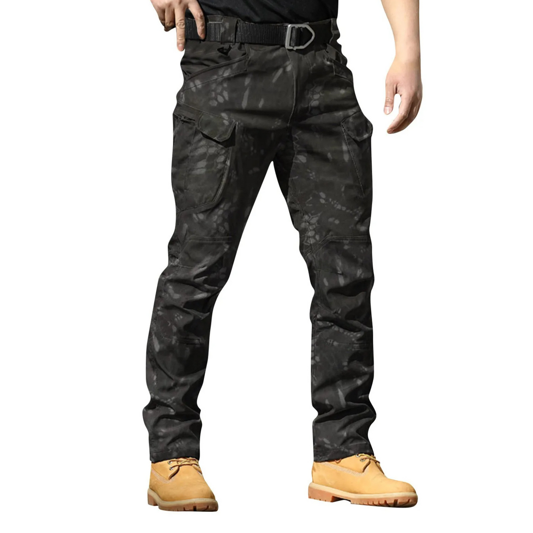 Camouflage multi-pocket cargo trousers for men, featuring a classic camo pattern and relaxed fit.