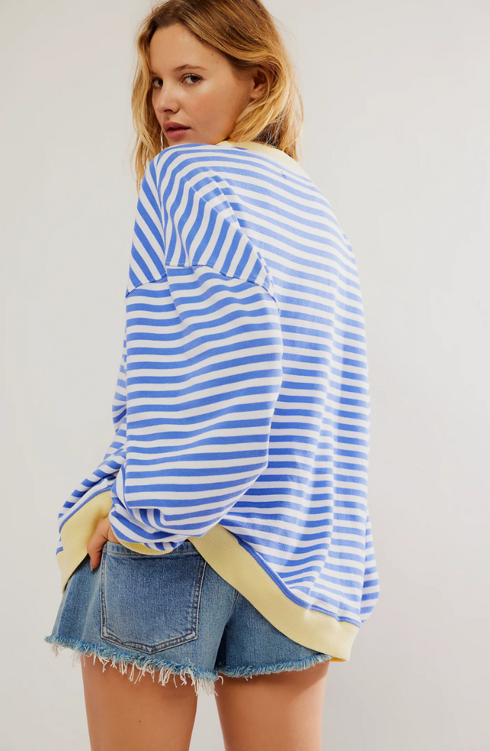 Women’s Oversized Sweatshirt – Pullover – Striped – Soft Cotton Blend – Casual Fit