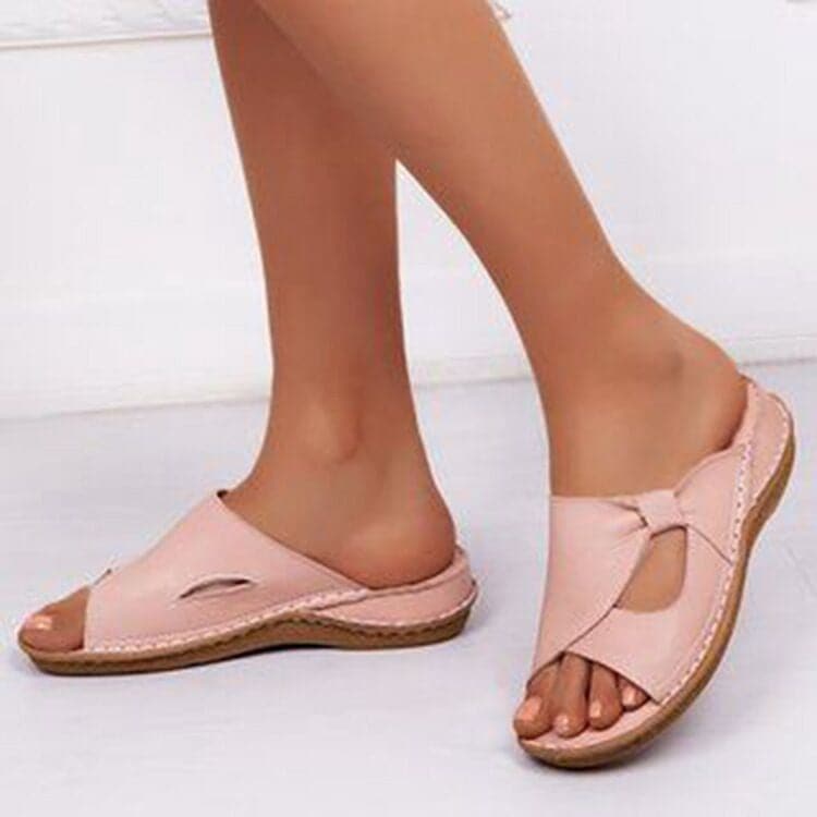 Women’s Sandals – Slip-On Comfort – Flat Heel – Cross-Strap Design – Durable Stitching