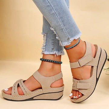 Soft Padded Platform Sandals | Summer-Ready Lightweight Fashion for Women