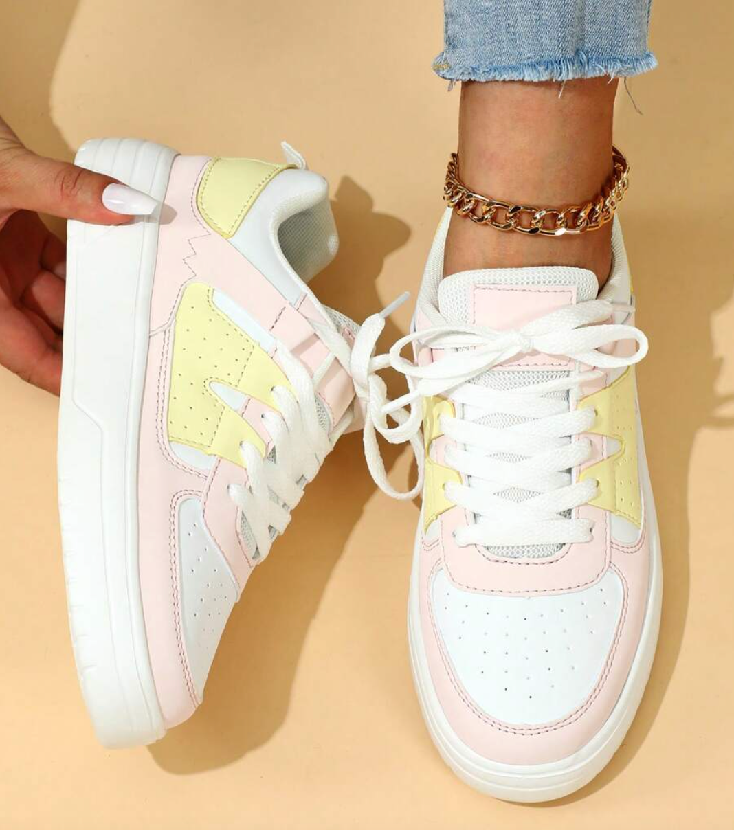 Women’s Sneakers – Low Top – Synthetic Leather – Breathable – Padded Collar Comfort