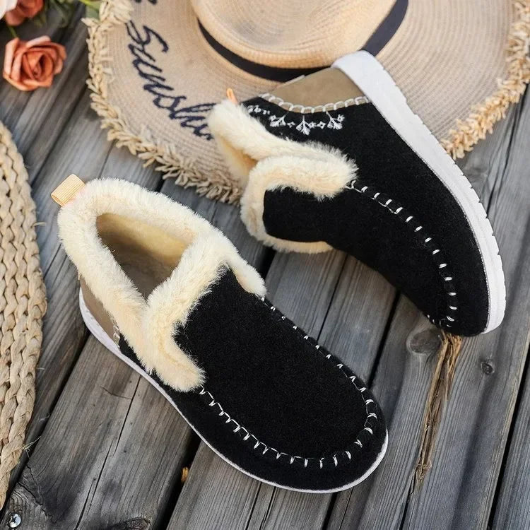 Women’s Ankle Boots – Faux Fur Lining – Felt Texture – Flat Sole – Casual Fit