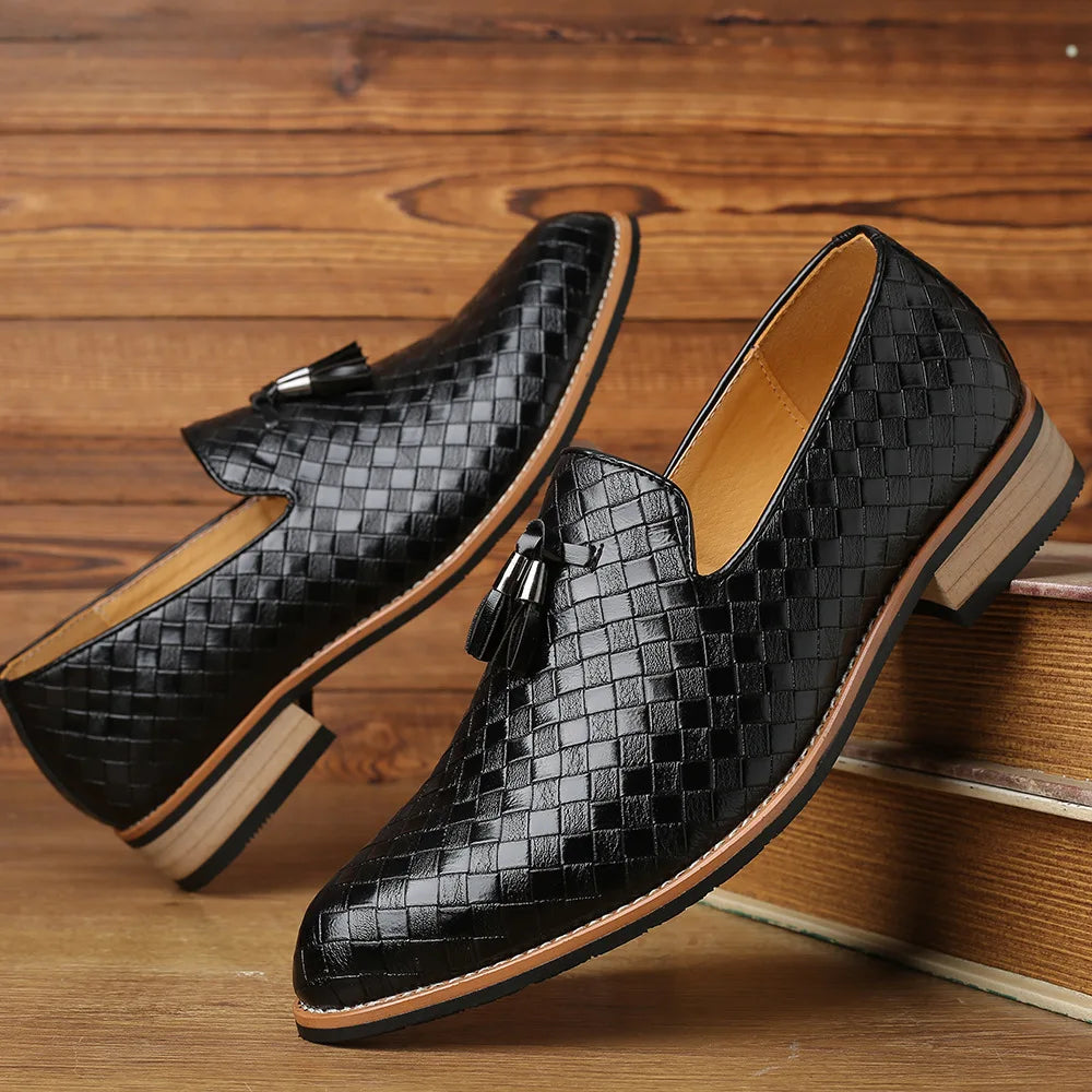 One-step slip-on tassel shoes for men