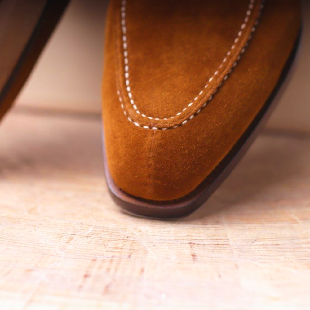 Men’s Oxford Shoes – Classic Fit – Closed Lacing – Stitched Detailing