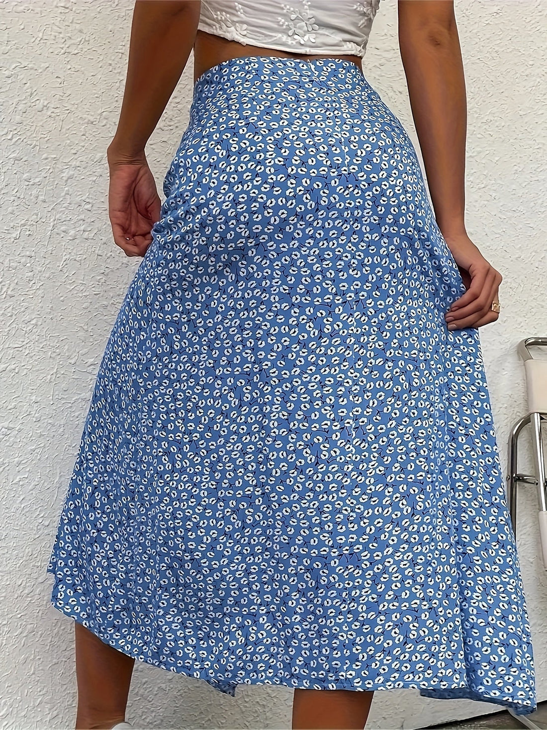 Elegant Floral Print Skirt – Lightweight, Breathable, All-Season Style