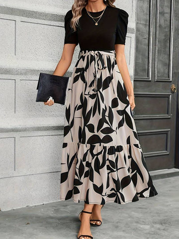 Women's Dress - Floral Print - Round Neck - Short Sleeve - Tiered Skirt - Waist Tie