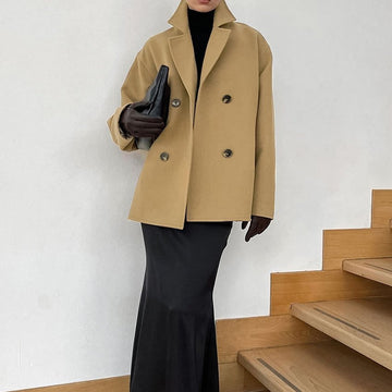 Women’s Blazer – Wool – Double Breasted – Structured Fit – Notched Lapel – Formal Wear