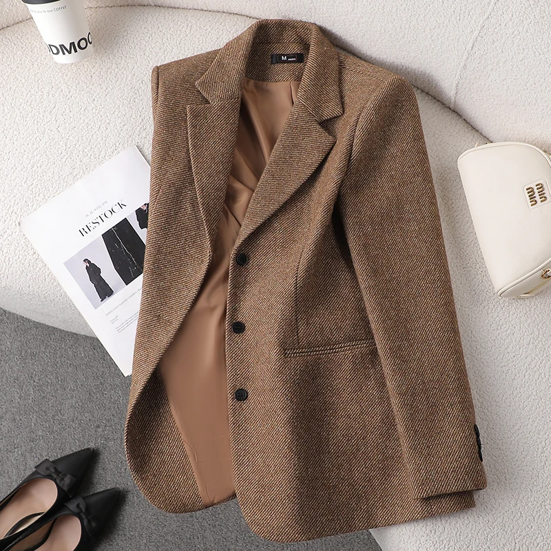 Women’s Blazer – Wool Tailored Fit – Turn-Down Collar – Single-Breasted Formal Style