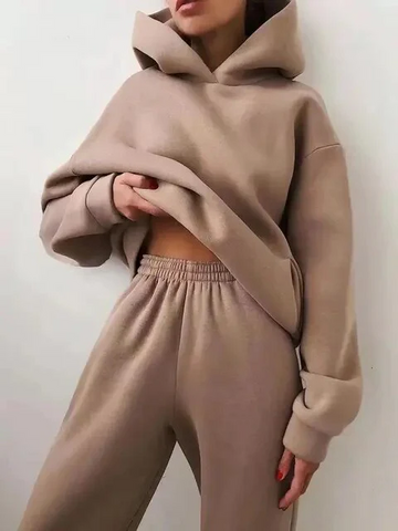 Women’s Two-Piece Hoodie and Joggers Set – Fleece – Oversized Fit – Soft Relaxed Loungewear