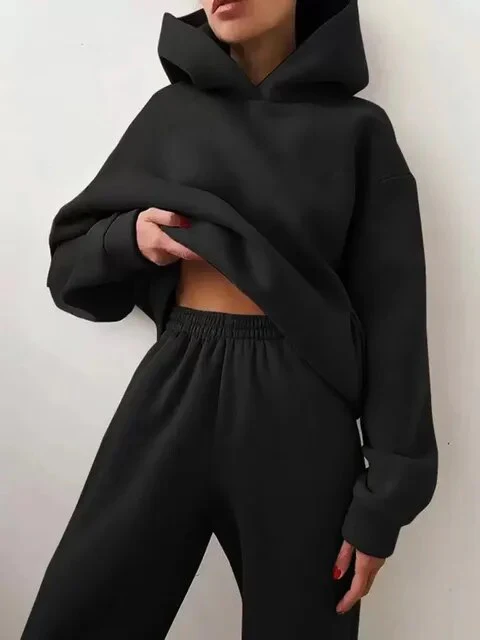 Women’s Two-Piece Hoodie and Joggers Set – Fleece – Oversized Fit – Soft Relaxed Loungewear