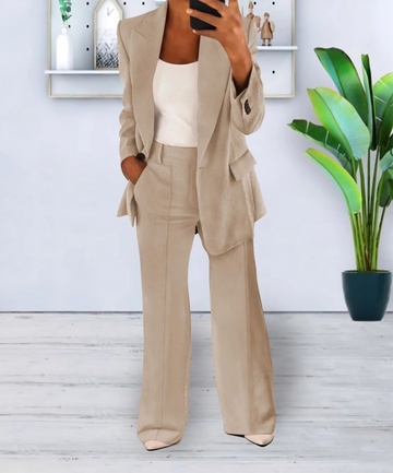 Women’s Blazer and Trouser Set – Tailored Fit – High Waist – Wide Leg – Formal Wear