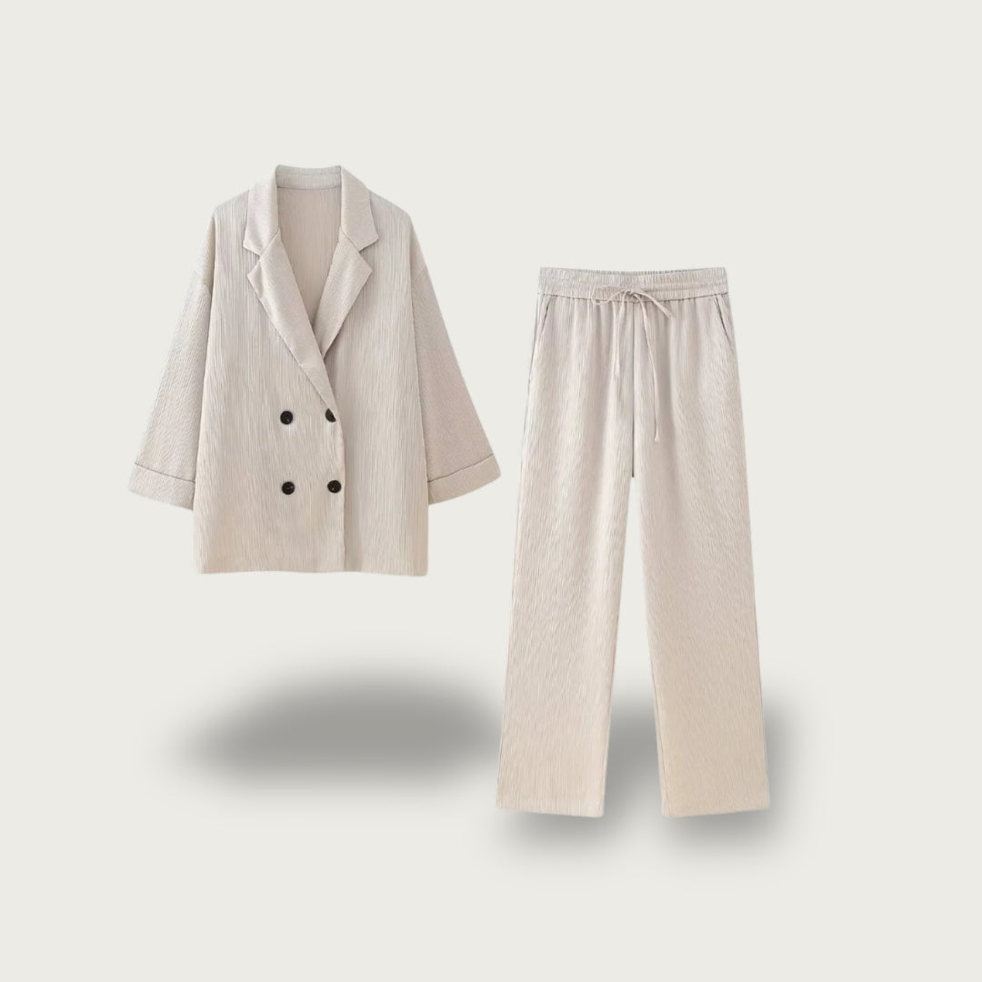 Women’s Blazer – Relaxed Fit – Double-Breasted – Structured Boxy Silhouette – Lightweight