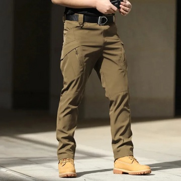 Multiple pocket cargo trousers for men