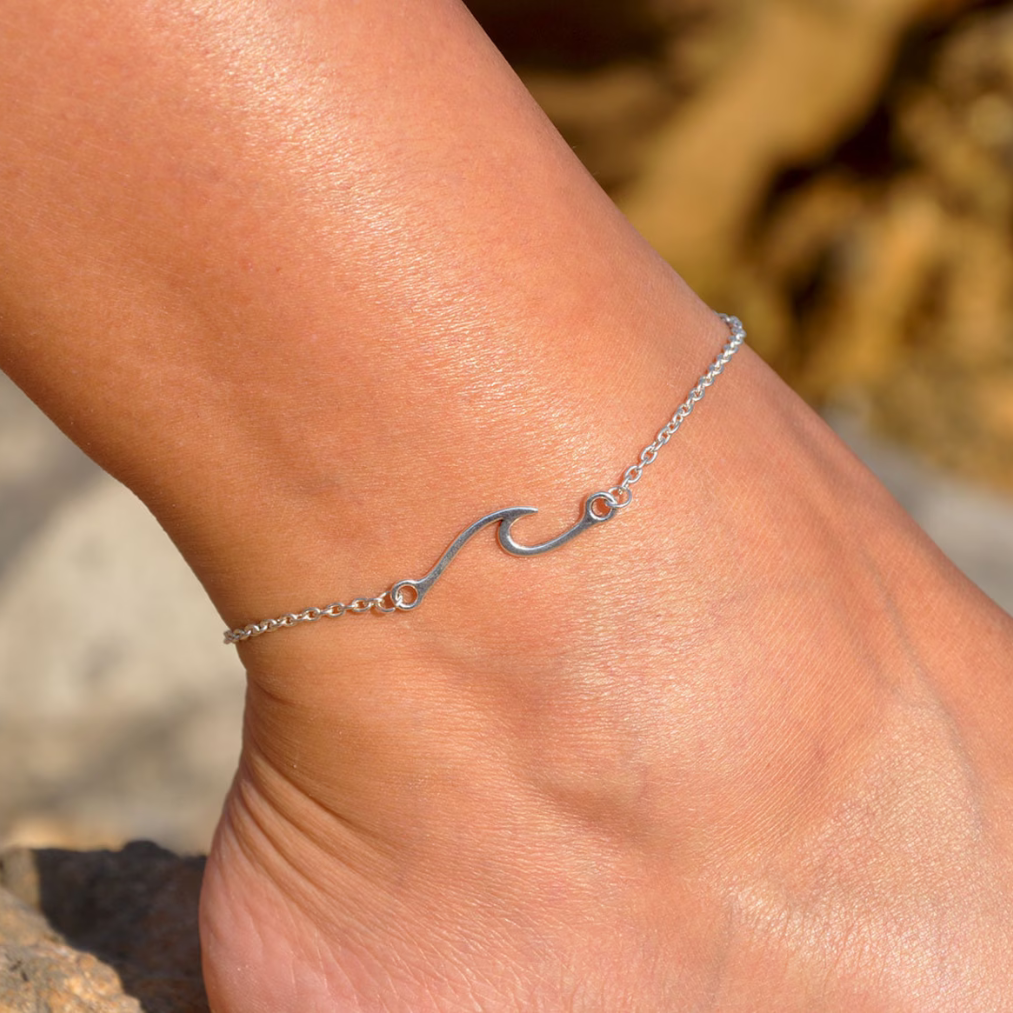 Chic wave waterproof anklet for women