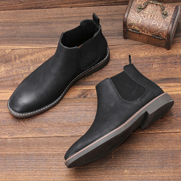 Comfortable insole chelsea boots for men