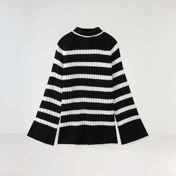 Oversized striped cozy sweater for women