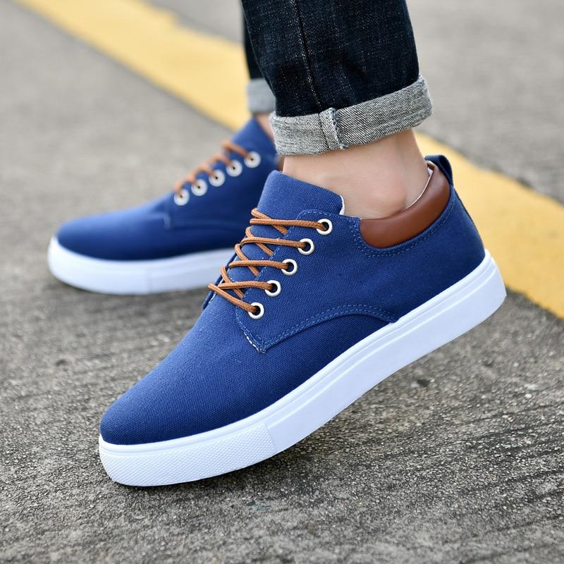 Comfortable walking sneakers for men