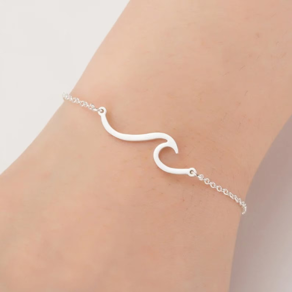 Chic wave waterproof anklet for women