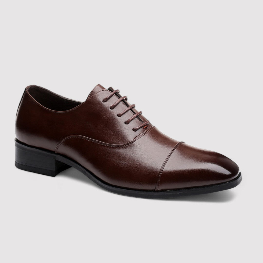 Classic leather shoes for men