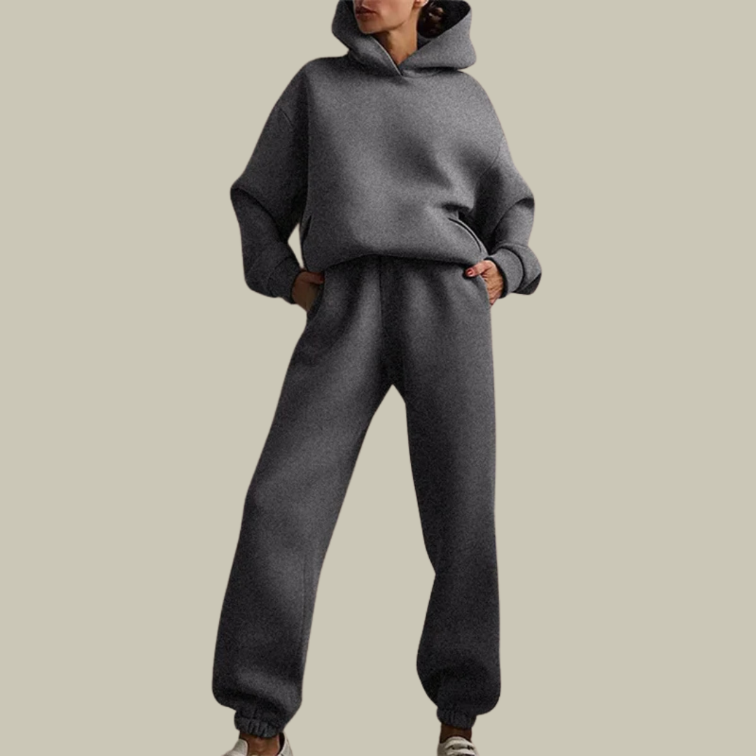 Oversized hoodie and long pants set tracksuit for women