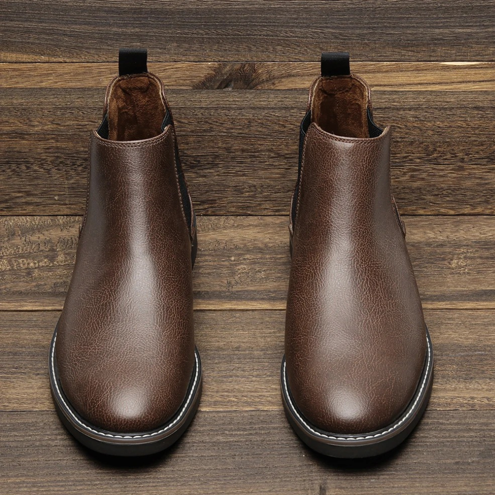 Glossy leather chelsea boots for men