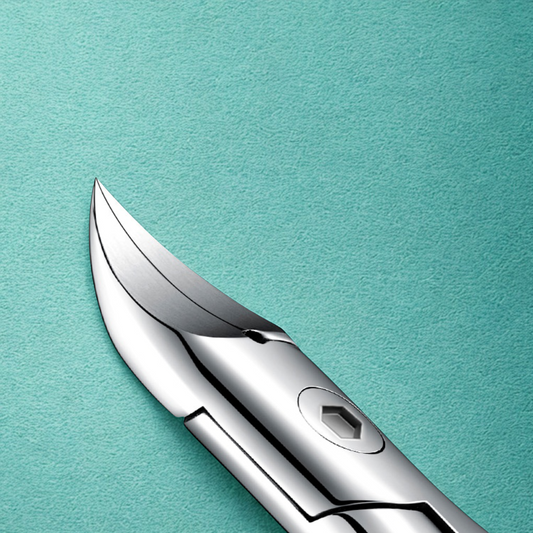 Stainless Steel Curved Precision Toenail Clipper