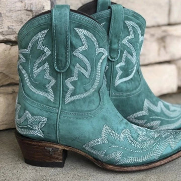 Embroidered pointed cowboy boots for women