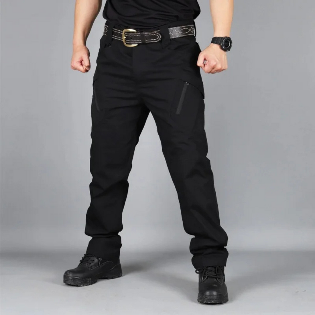 Waterproof multi-pocket cargo trousers for men