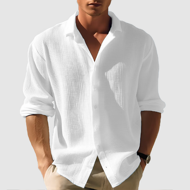 Casual lapel button-down shirt for men. Stylish waffle texture, regular fit. Versatile for casual and semi-formal occasions.