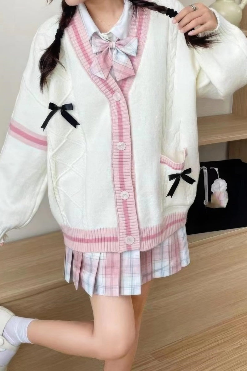Women’s Cardigan – Relaxed Fit – Cable-Knit – Button Front – Bows – Ribbed Trim – Pockets