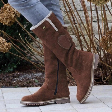 Women’s Mid-Calf Boots – Suede-Like Texture – Plush Lining – Side Zipper – Lug Sole