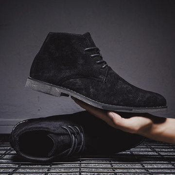 Lace up suede chukka boots for men