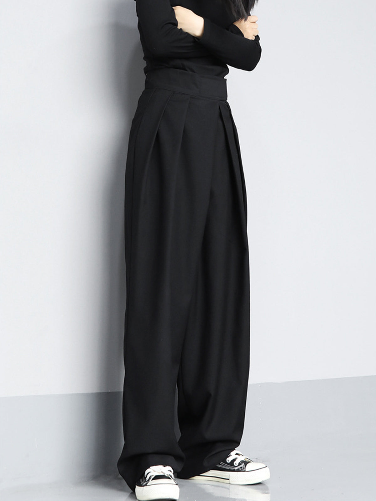 Women’s Wide-Leg Pants - High Waist - Adjustable Velcro Fastening - Relaxed Fit