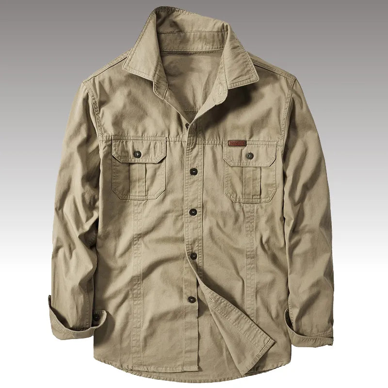 Casual cargo shirt for men, long sleeves, turn-up collar. Stylish cotton shirt for all-day comfort and versatile wear.