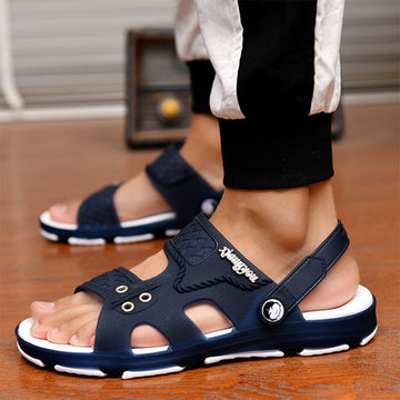 Non-slip hole sandals for men