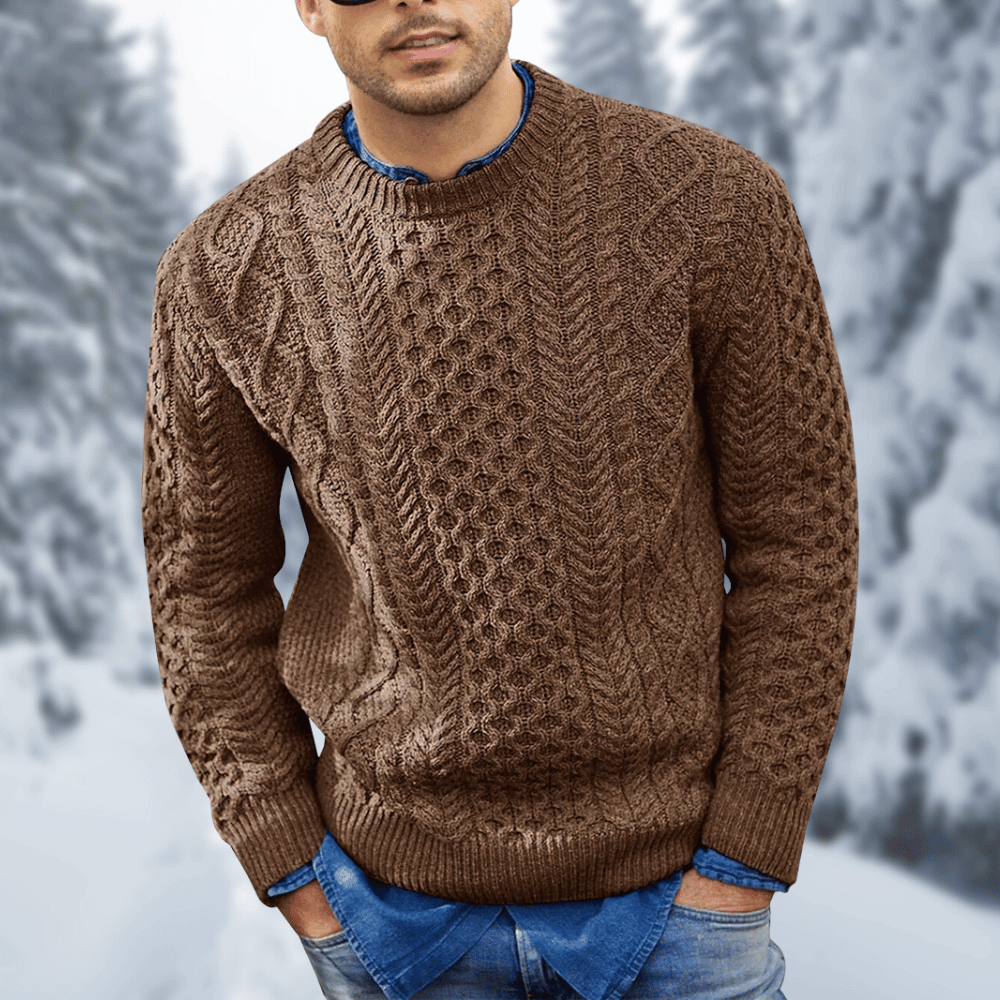 Warm and comfortable knitted sweater for men