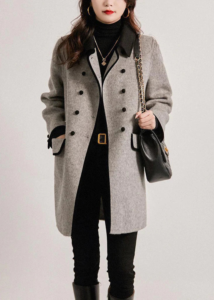 Women’s Wool Coat – Relaxed Fit – Double-Breasted – Notched Collar – Mid-Thigh Length