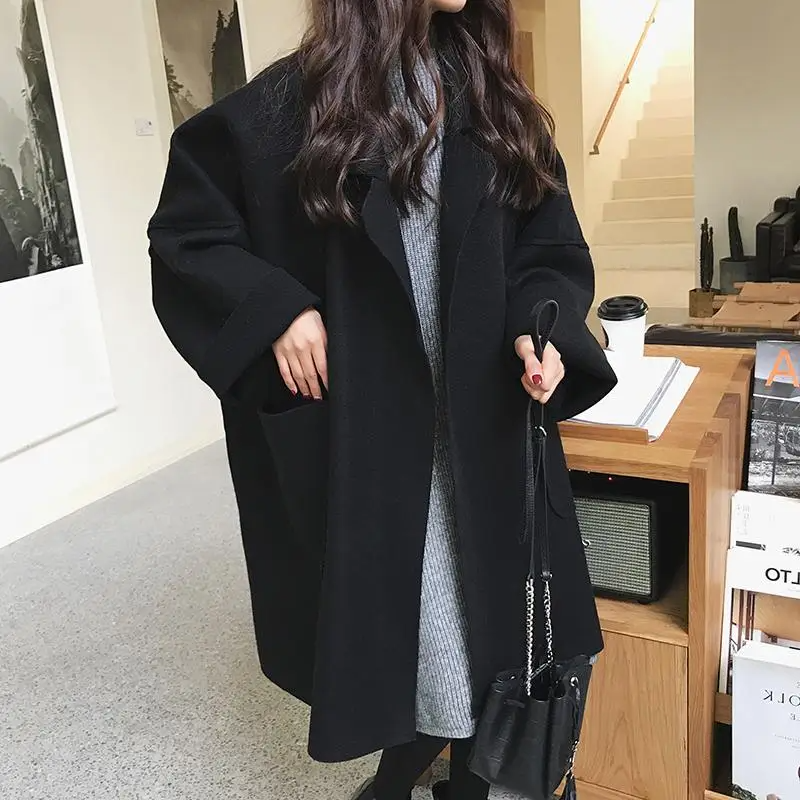 Women’s Oversized Coat – Wool Blend – Open Front – Relaxed Fit – Knee Length – Patch Pockets
