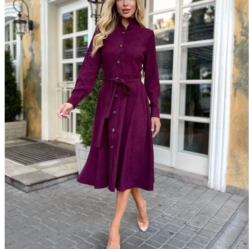 Elegant buttoned midi dress for women