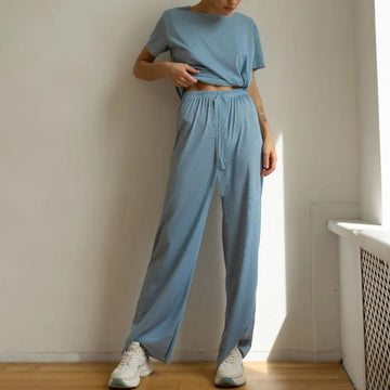 Women’s Lounge Set – Cropped Short Sleeve Top – Wide-Leg Trousers – Soft Breathable Fabric