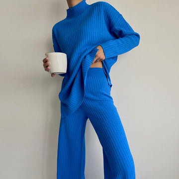 Women’s Knit Two-Piece Set – Ribbed Texture – Semi-High Neck – Relaxed Fit – Long Sleeve