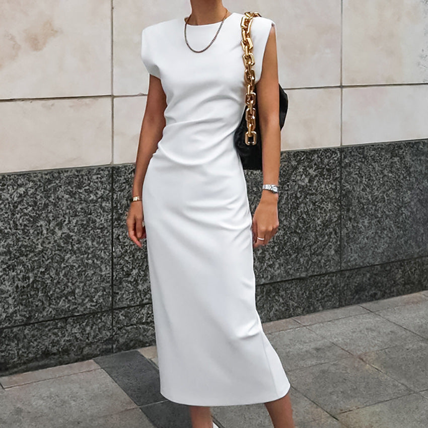 Women’s Midi Dress – Satin – Form-Fitting – High Neck – Sleeveless – Side Slit