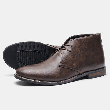 Leather lace-up chukka boots for men