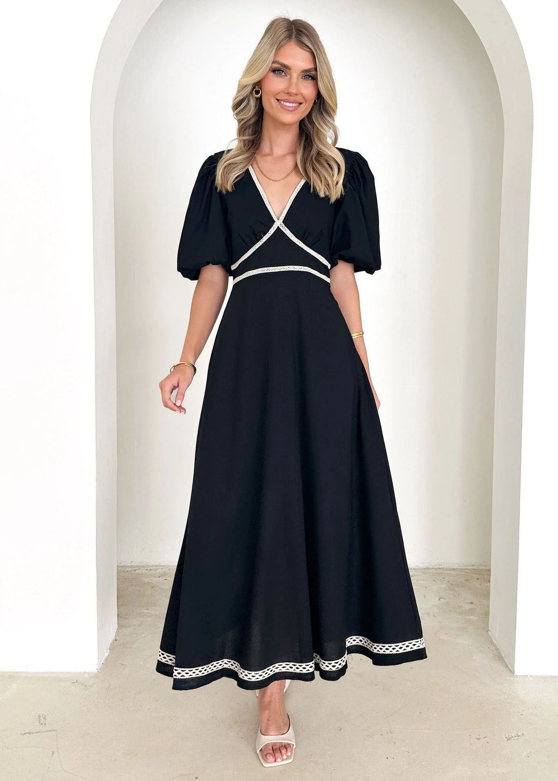 Women’s Long Dress – V-Neck – Puff Sleeve – Lace Trim – Fitted Waist – Flowy Skirt
