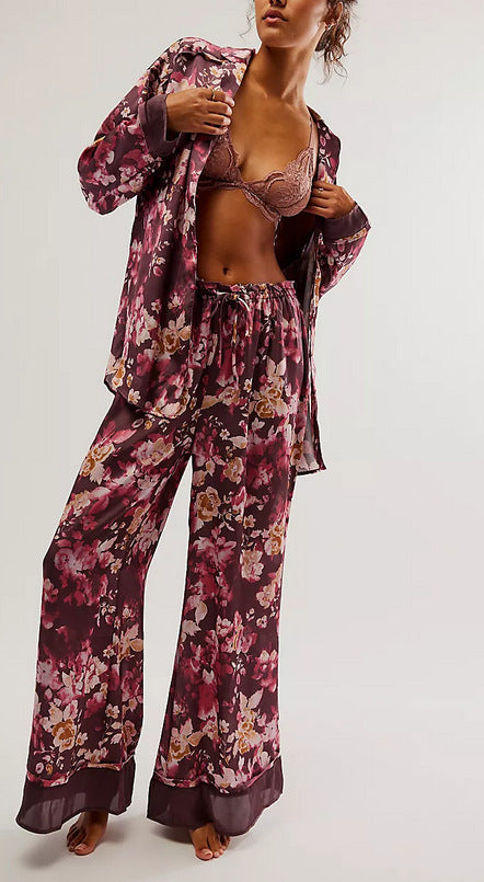 Women’s Pajama Set – Silk – Relaxed Fit – Button-Up Top – Wide-Leg Printed Pants