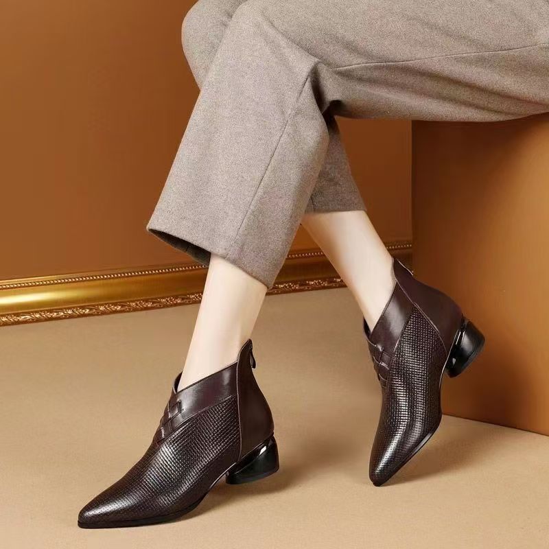 Women’s Ankle Boots – Pointed Toe – Textured Panel – Low Block Heel – Sleek Fit