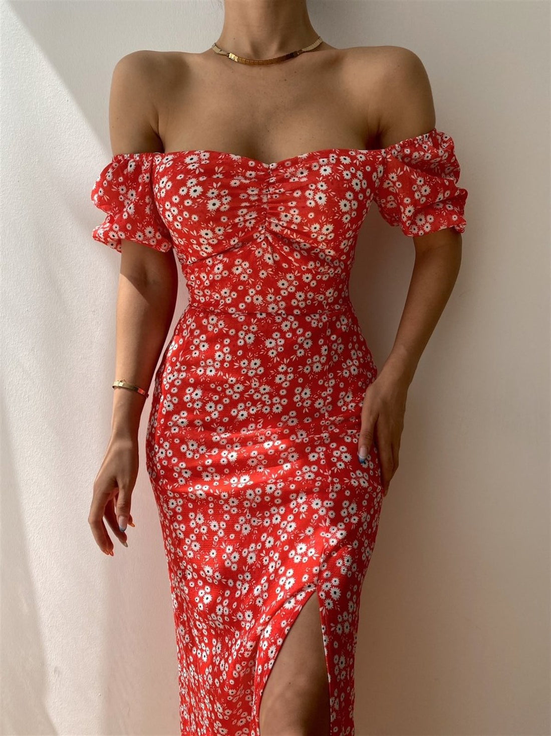 Women's Off-Shoulder Bodycon Dress - Floral Print - Puff Sleeve - Side Slit Elegant Fit
