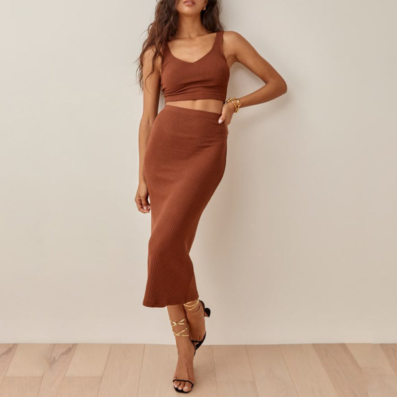 Women’s Matching Set – Ribbed Knit – Slim Fit V-Neck Crop Top & High-Waist Midi Skirt