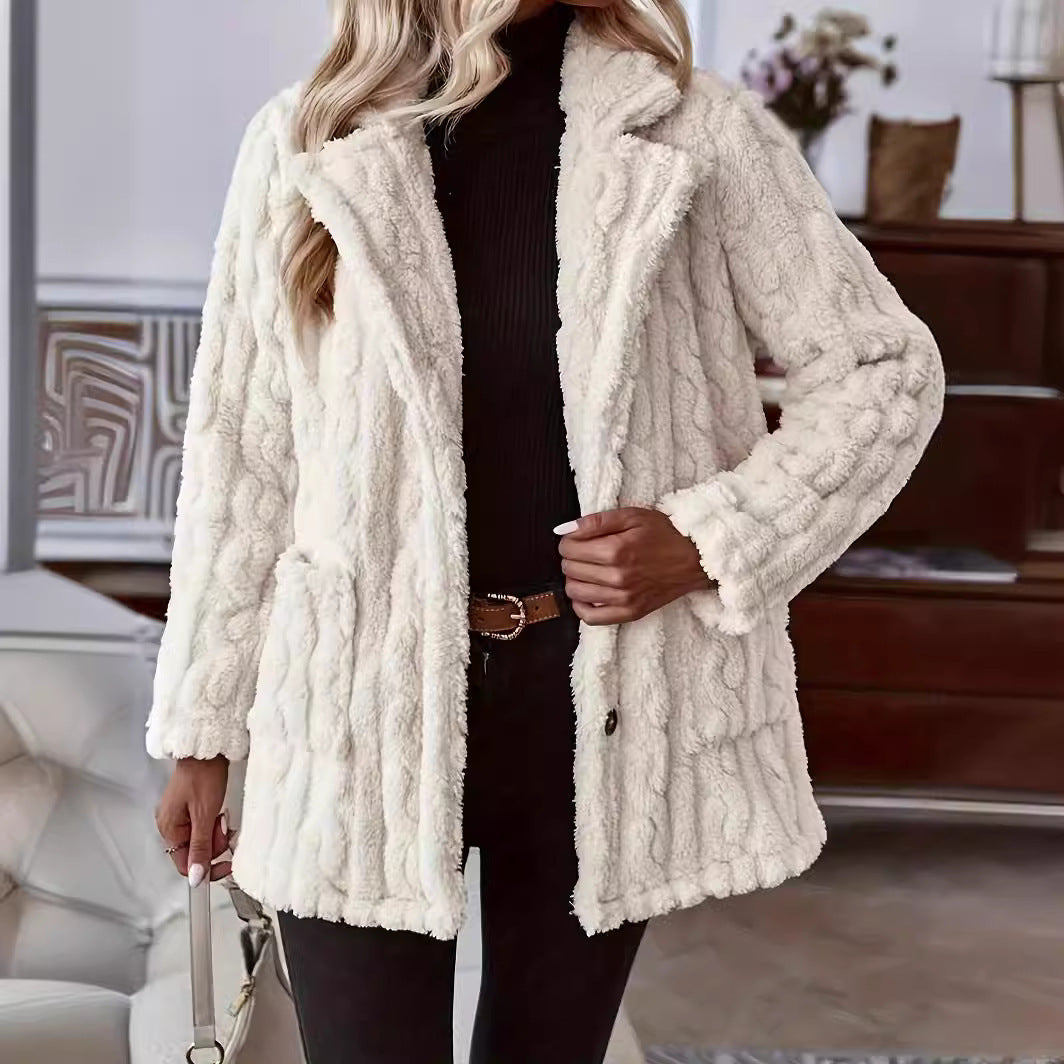 Women’s Cardigan Jacket – Oversized Fit – Plush Texture – Lapel Collar – Mid-Thigh Length